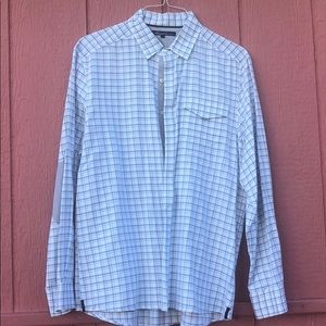Men’s button up dress shirt